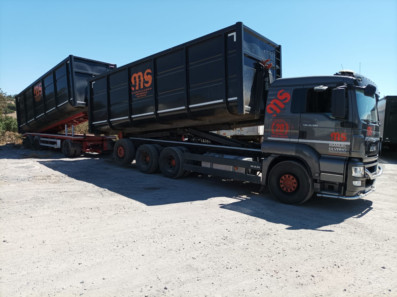 camiao-ampliroll (2)