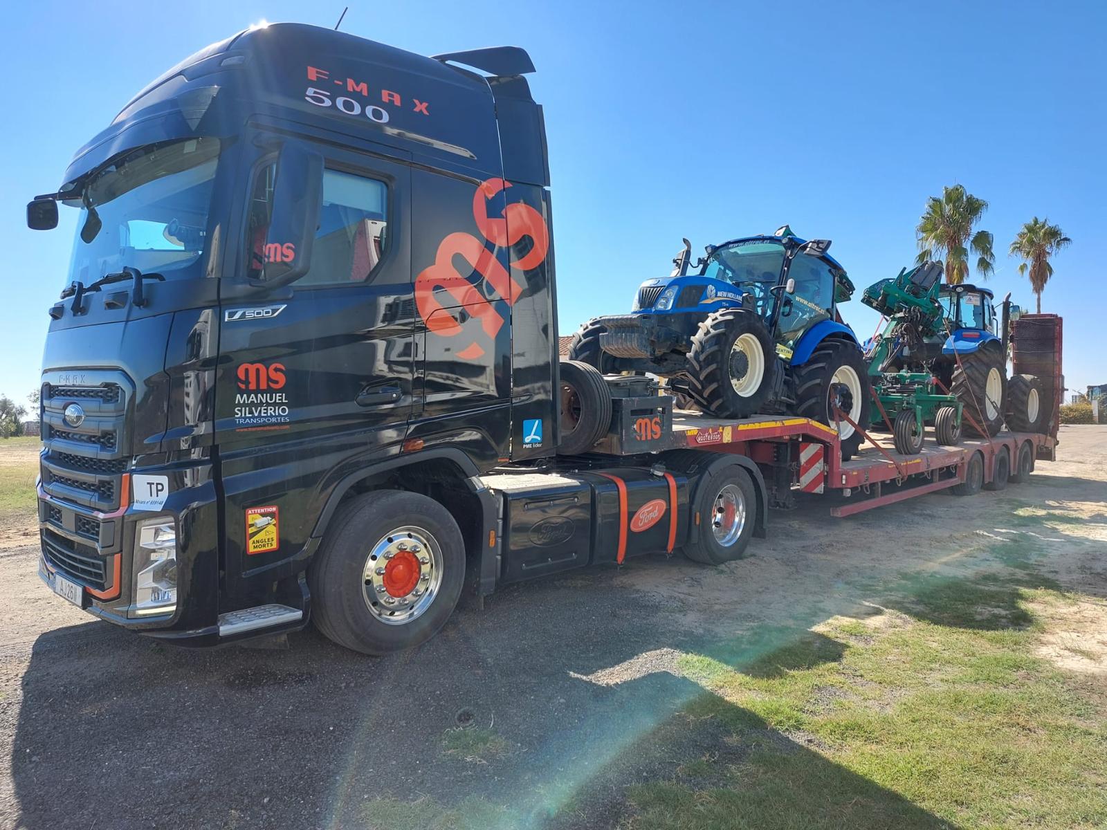 porta-maquinas-transportes-manuel-silverio